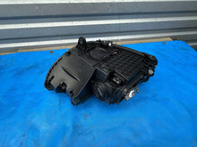 Laden Sie das Bild in den Galerie-Viewer, Frontscheinwerfer Mercedes-Benz W206 A2069064003 LED Rechts Headlight SCH9945172793lm