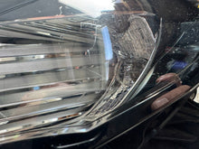 Laden Sie das Bild in den Galerie-Viewer, Frontscheinwerfer Mazda Cx-30 Cx30 DGJ151040 Links Scheinwerfer Headlight SCH8459003551qu