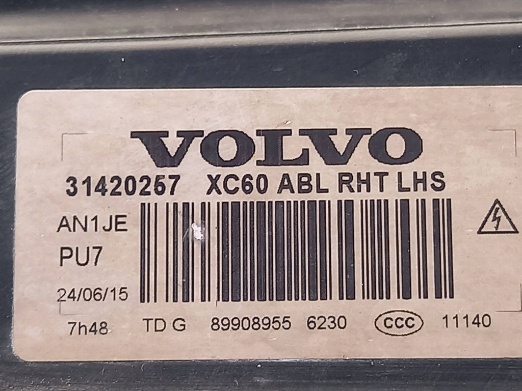 Frontscheinwerfer Volvo Xc60 31420257 Xenon Links Scheinwerfer Headlight SCH2725262765ni