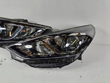 Load image into Gallery viewer, Frontscheinwerfer Hyundai I30 III G4921-64010 G4921-64020 Rechts oder Links SCH1418090492bf