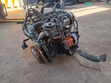 Laden Sie das Bild in den Galerie-Viewer, Motor Audi CJC 2.0 TDI 2011 Diesel Engine Komplett