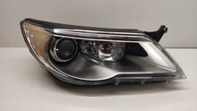 Load image into Gallery viewer, Frontscheinwerfer VW Tiguan 5N1941032K Xenon Rechts Scheinwerfer Headlight