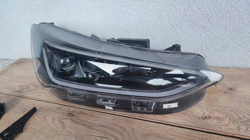 Frontscheinwerfer Ford Focus NX7B13E016AK Rechts Scheinwerfer Headlight SCH3369901466gc