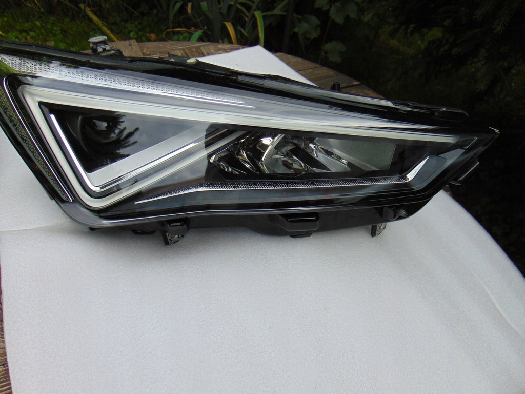 Frontscheinwerfer Seat Tarraco 5FJ941008H Full LED Rechts Scheinwerfer Headlight