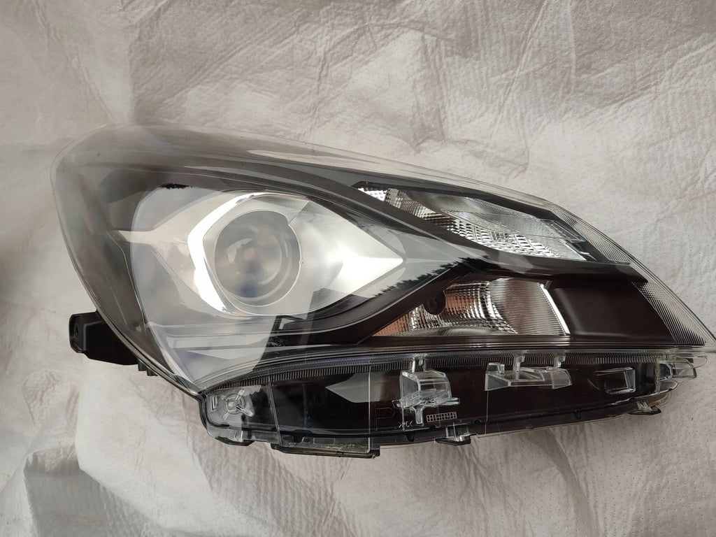 Frontscheinwerfer Toyota Yaris PAO3219 LED Rechts Scheinwerfer Headlight