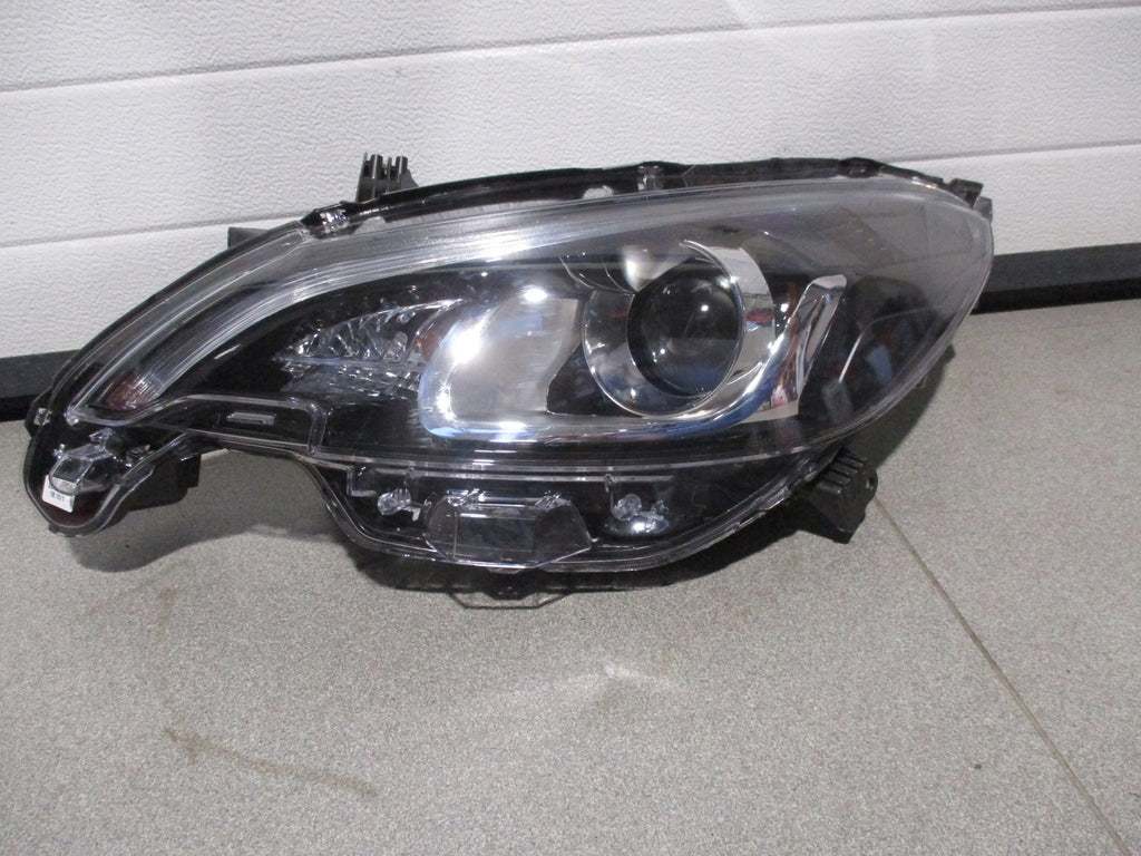 Frontscheinwerfer Peugeot 108 81150-0H150 LED Ein Stück (Rechts oder Links)
