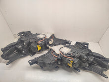 Laden Sie das Bild in den Galerie-Viewer, Frontscheinwerfer Peugeot 4007 Xenon Ein Stück (Rechts oder Links) Headlight SCH1540482539yq