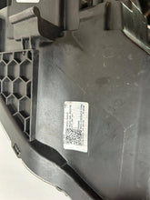 Laden Sie das Bild in den Galerie-Viewer, Frontscheinwerfer Hyundai I30 III G4921-64010 Links Scheinwerfer Headlight SCH4946487638eb