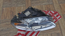 Load image into Gallery viewer, Frontscheinwerfer Audi A4 B7 8E0941004AJ 0301219202 Rechts Headlight SCH5225539313gr