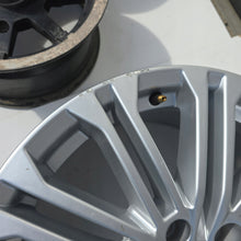 Load image into Gallery viewer, 1x Alufelge 18 Zoll 8.0" 5x112 31ET Glanz Silber 8W0601025EE Audi A4 B9 FEL6145384996bc