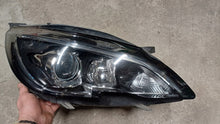 Laden Sie das Bild in den Galerie-Viewer, Frontscheinwerfer Peugeot 308 9816990580 Rechts Scheinwerfer Headlight SCH8759354457he