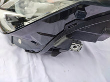 Load image into Gallery viewer, Frontscheinwerfer VW Golf VIII 5H1941005B LED Ein Stück (Rechts oder Links) SCH2336431257ci