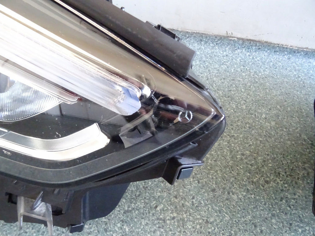 Frontscheinwerfer Mercedes-Benz X247 A2479063605 A2479063505 LED Ein Satz SCH2159937965ld