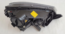 Load image into Gallery viewer, Frontscheinwerfer Skoda Yeti 5L1941015C Xenon Links Scheinwerfer Headlight