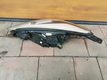 Laden Sie das Bild in den Galerie-Viewer, Frontscheinwerfer Ford Fiesta H1BB-13W029-AE Rechts Scheinwerfer Headlight