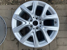 Load image into Gallery viewer, 1x Alufelge 17 Zoll 6.5&quot; 5x112 39ET 6856076 BMW F48 Rim Wheel