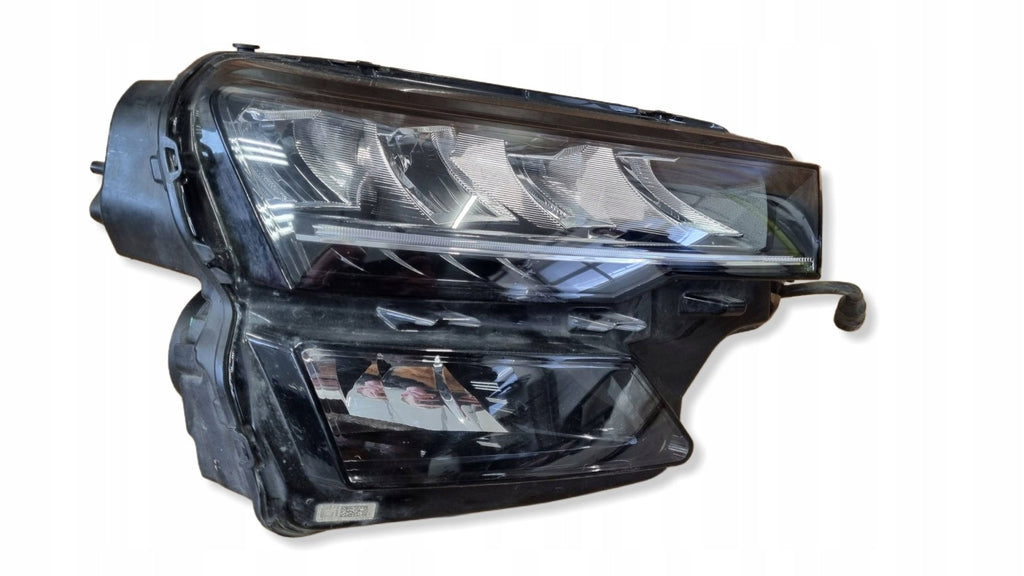 Frontscheinwerfer Skoda Karoq 57B941010 Rechts Scheinwerfer Headlight SCH6272530944ex