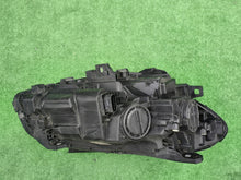 Laden Sie das Bild in den Galerie-Viewer, Frontscheinwerfer Mercedes-Benz W246 A2468205361 Links Scheinwerfer Headlight SCH7501910401bu