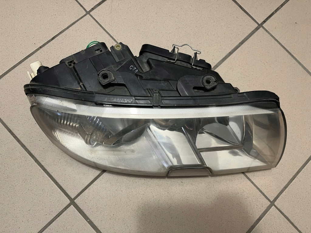 Frontscheinwerfer Skoda Superb I Xenon Rechts Scheinwerfer Headlight SCH1100905755ol