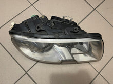 Load image into Gallery viewer, Frontscheinwerfer Skoda Superb I Xenon Rechts Scheinwerfer Headlight SCH1100905755ol