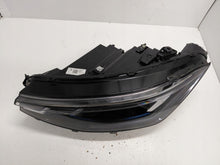 Laden Sie das Bild in den Galerie-Viewer, Frontscheinwerfer VW Passat 3J1941005 Links Scheinwerfer Headlight SCH4638501614kh