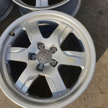 Laden Sie das Bild in den Galerie-Viewer, 4x Alufelge 17 Zoll 7.0" 5x112 28ET Glanz Silber 80A601025 Audi Rim Wheel FEL5236282460vf