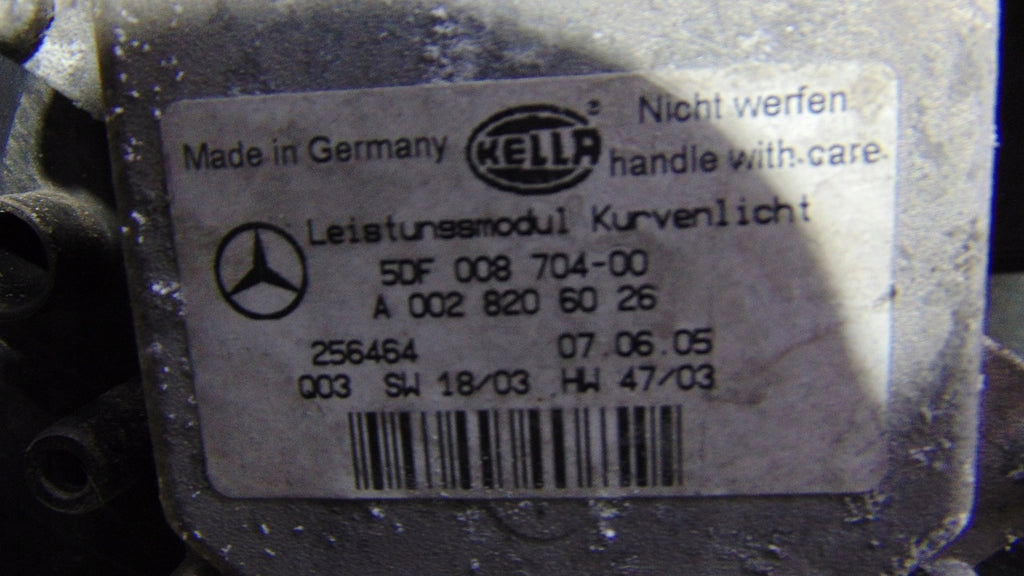 Frontscheinwerfer Mercedes-Benz Cls A0028206026 Xenon Rechts oder Links