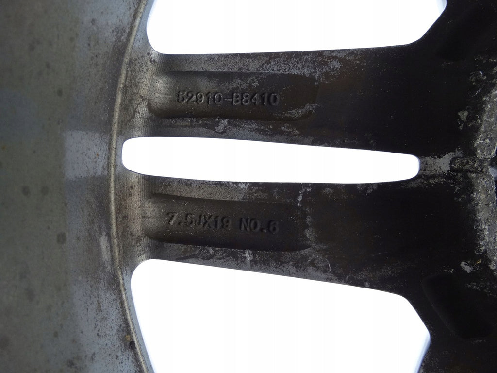 1x Alufelge 19 Zoll 7.5" 5x114.3 49 5ET 52910-B8410 Hyundai Santa Fe Rim Wheel