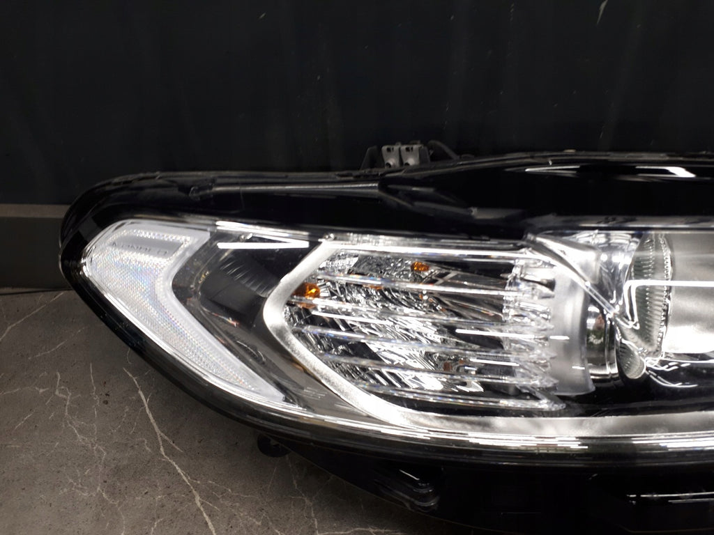Frontscheinwerfer Ford Mondeo Rechts Scheinwerfer Headlight SCH1976741474vq