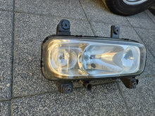 Load image into Gallery viewer, Frontscheinwerfer Mercedes-Benz A9738202761 Rechts Scheinwerfer Headlight