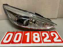 Laden Sie das Bild in den Galerie-Viewer, Frontscheinwerfer Ford Focus F1EB-13D154-AG Xenon Rechts Scheinwerfer Headlight SCH8057066810tu