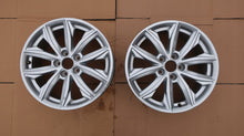 Load image into Gallery viewer, 1x Alufelge 17 Zoll 7.0&quot; 5x112 34ET Glanz Silber 80A601025 Audi Rim Wheel