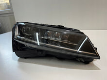Load image into Gallery viewer, Frontscheinwerfer Skoda Superb III 3V1941016 Rechts Scheinwerfer Headlight SCH5067034853hu