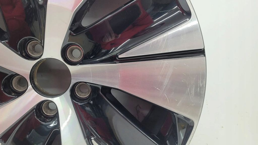 1x Alufelge 18 Zoll 7.5" 5x108 50,5ET 31680403 Volvo Xc40 Rim Wheel