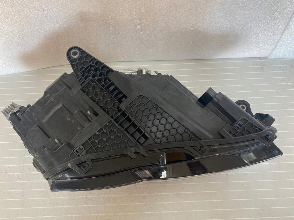 Frontscheinwerfer Skoda Superb III Octavia 3V1941015E 6V1941015E Full LED Links