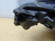 Laden Sie das Bild in den Galerie-Viewer, Frontscheinwerfer Toyota Chr C-Hr 81110-F4170-00,260109054R LED Rechts Headlight