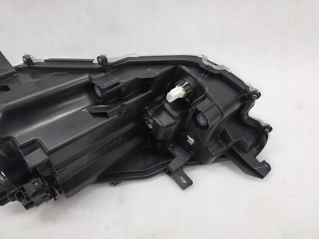 Frontscheinwerfer Toyota 4 Yaris SPP18970 K06EU Rechts Scheinwerfer Headlight SCH8979751583ub