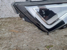 Laden Sie das Bild in den Galerie-Viewer, Frontscheinwerfer Seat Ateca 576941032B LED Rechts Scheinwerfer Headlight