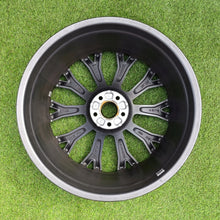 Load image into Gallery viewer, 1x Alufelge 21 Zoll 8.5" 5x112 37ET Glanz 4K9601025J Audi A6 C8 Rim Wheel FEL1348056488id