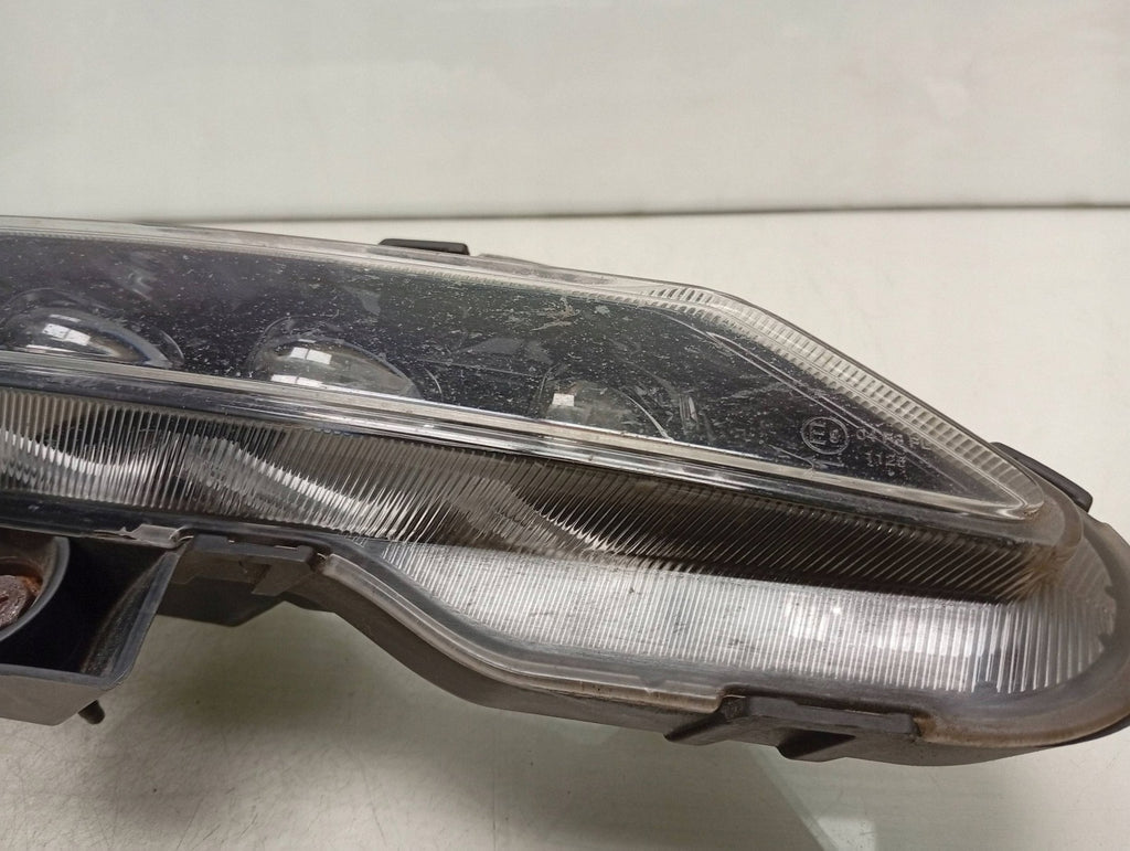 Frontscheinwerfer Hyundai I I40 92202-3Z5 MDE91125 Rechts Scheinwerfer Headlight SCH7578745067mg