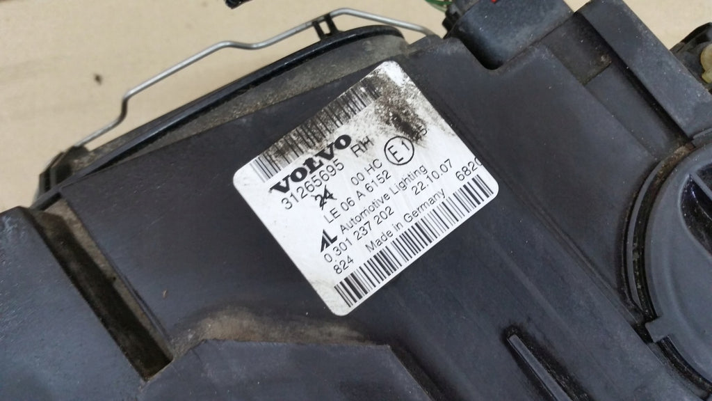 Frontscheinwerfer Volvo V50 31265695 Ein Stück (Rechts oder Links) Headlight SCH7743690217cn