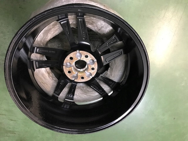 1x Alufelge 19 Zoll 7.0" 5x114.3 40ET Glanz Schwarz KE409-4C400 Nissan Xtrail