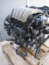 Laden Sie das Bild in den Galerie-Viewer, Motor VW Passat B7 ALT 2.0 130PS 96kW 190TKm Benzin Engine Komplett MOT3001067985oi