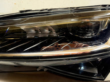 Laden Sie das Bild in den Galerie-Viewer, Frontscheinwerfer Skoda Superb III 3V1941015D Links Scheinwerfer Headlight SCH5399177368aj