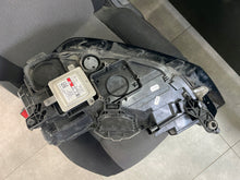 Load image into Gallery viewer, Frontscheinwerfer VW Golf Sportsvan 517941032B Xenon Rechts Headlight SCH5292063167vk