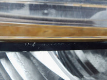 Laden Sie das Bild in den Galerie-Viewer, Frontscheinwerfer Toyota Corolla 81110-02S60 LED Rechts Scheinwerfer Headlight SCH2309568692hl