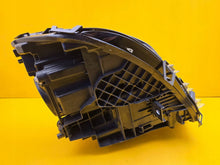 Laden Sie das Bild in den Galerie-Viewer, Frontscheinwerfer Mercedes-Benz Cla A1189062600 LED Rechts Headlight SCH7461935423zr