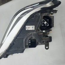Laden Sie das Bild in den Galerie-Viewer, Frontscheinwerfer BMW X1 F48 7193708-03 LED Rechts Scheinwerfer Headlight SCH9482427798pe