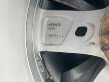 Load image into Gallery viewer, 1x Alufelge 17 Zoll 7.0" 5x112 49ET Glanz Silber 5F0601025 Seat Leon Rim Wheel FEL5479205060ni