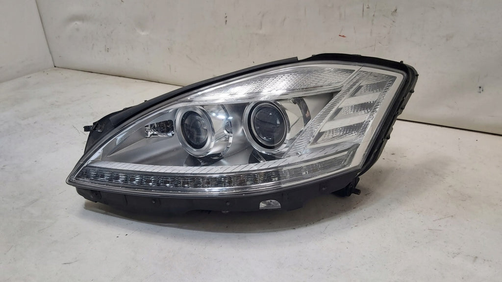 Frontscheinwerfer Mercedes-Benz A2218204939 Links Scheinwerfer Headlight